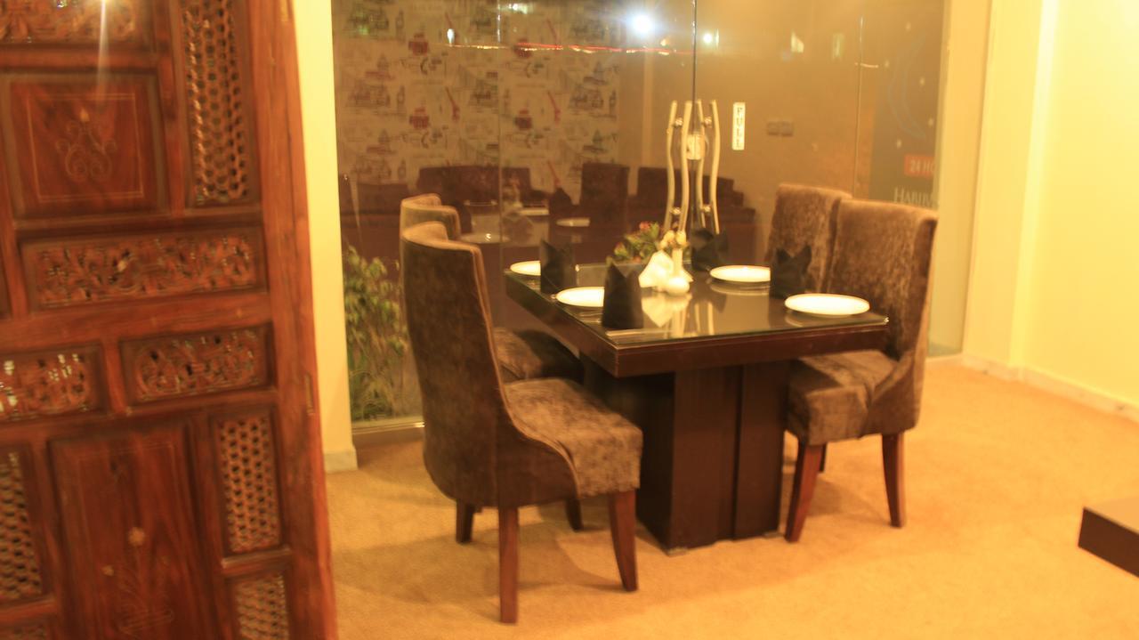 Divine Hotel Rawalpindi Extérieur photo